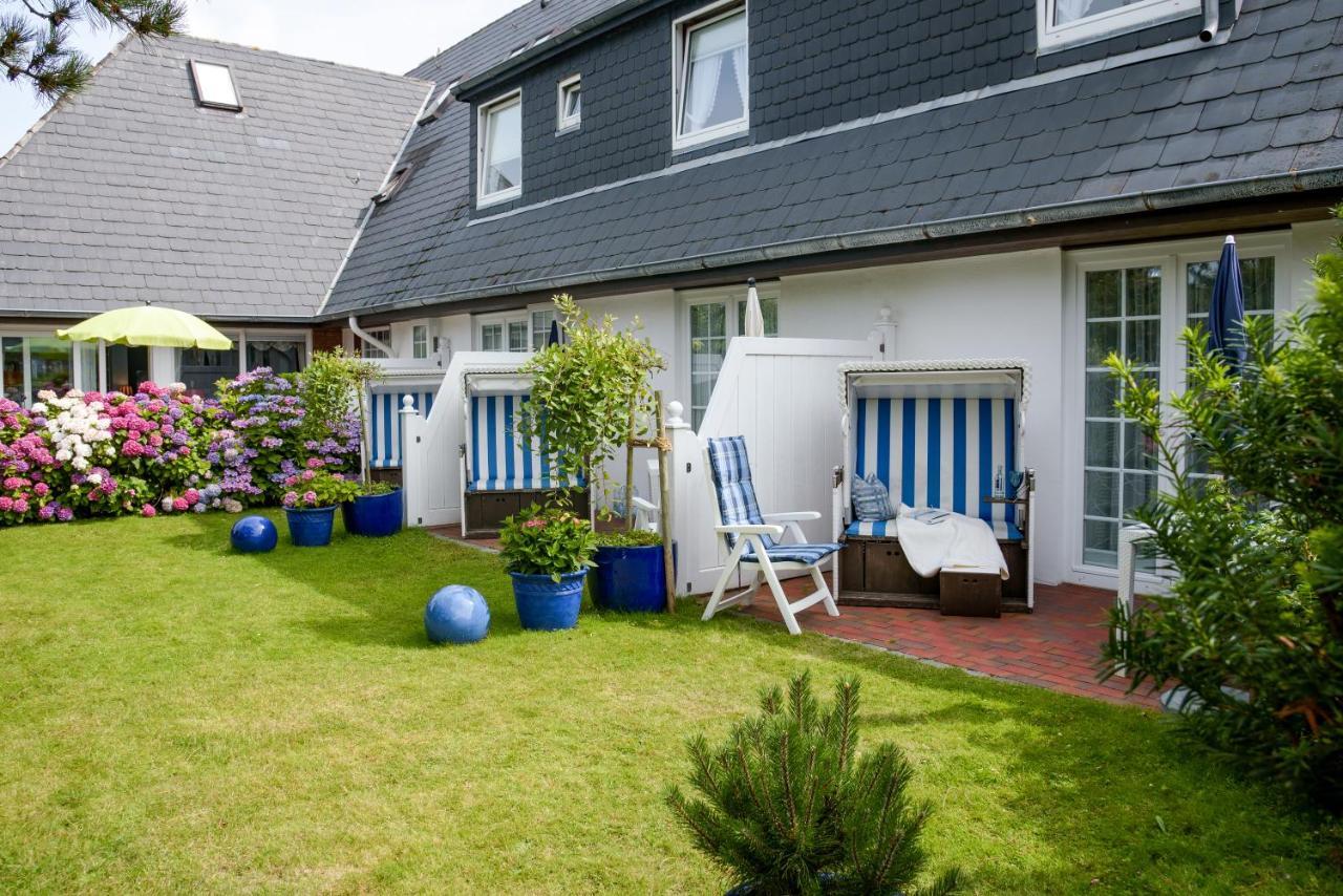 Hotel Wiesbaden Wenningstedt-Braderup Exterior photo