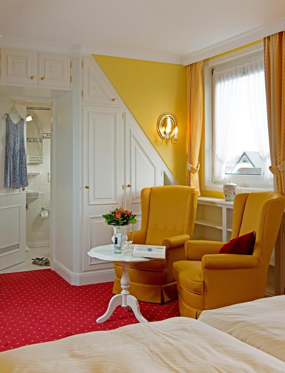 Hotel Wiesbaden Wenningstedt-Braderup Room photo